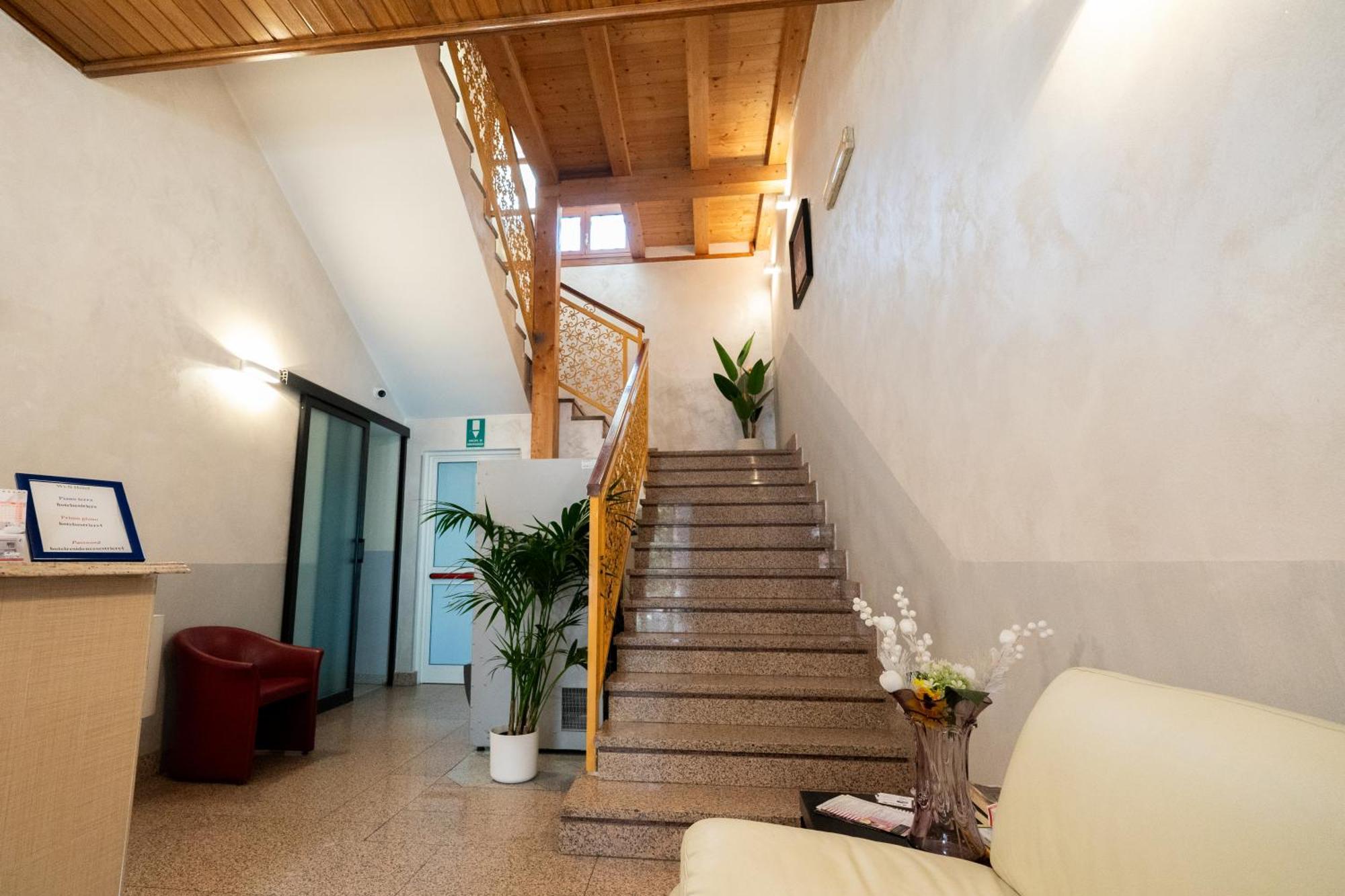 Hotel Residence Sestriere Moncalieri Exterior foto