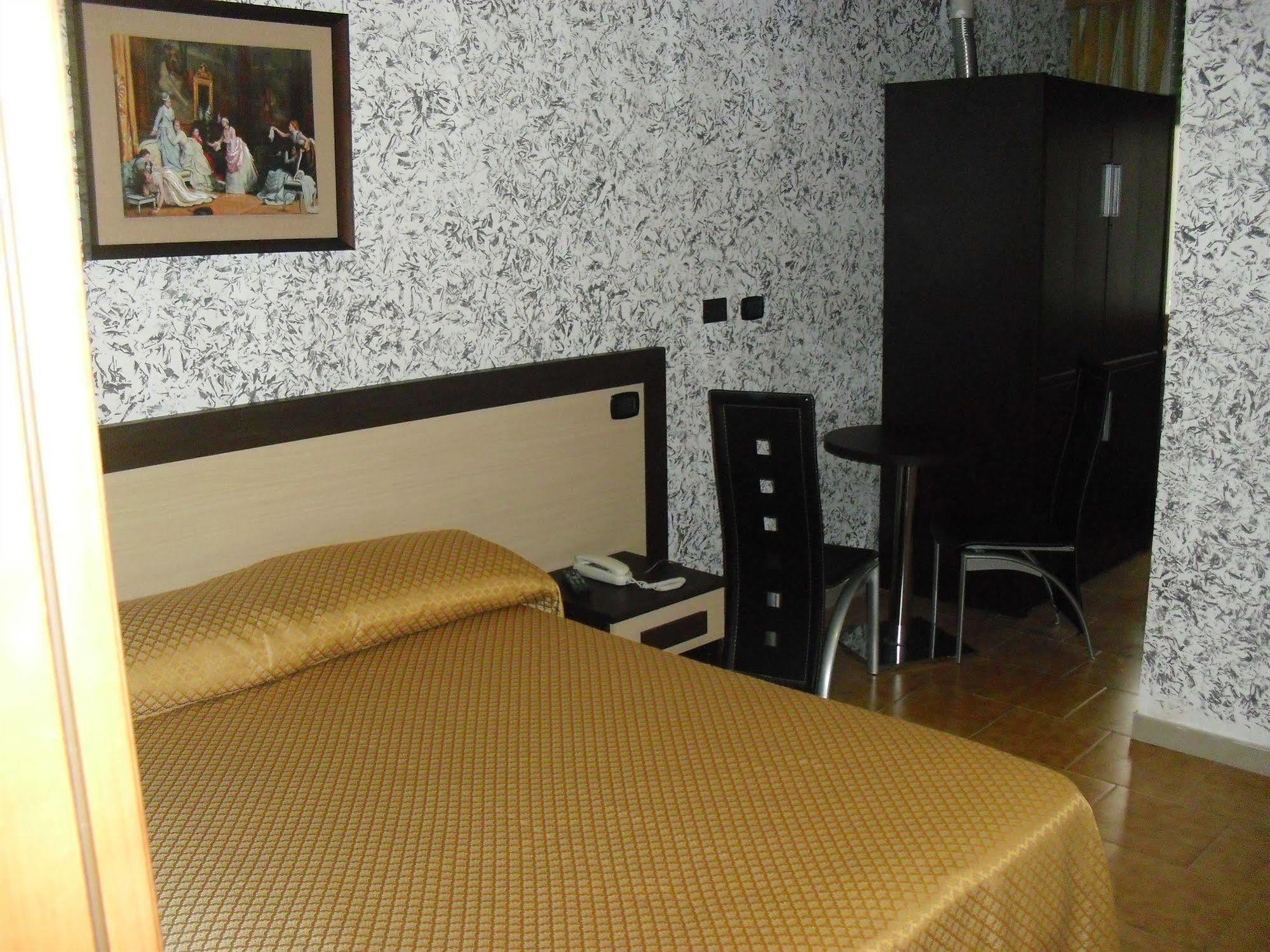 Hotel Residence Sestriere Moncalieri Exterior foto